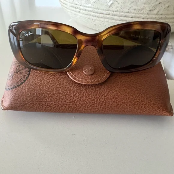 Ray-Ban | Accessories | New Rayban Tortoise Shell Sunglasses  display picture 1